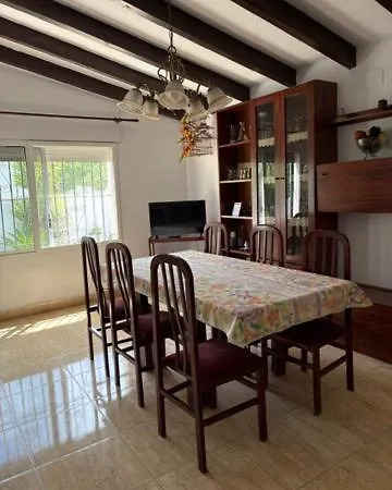 Ca Pilar Tatil Evi *